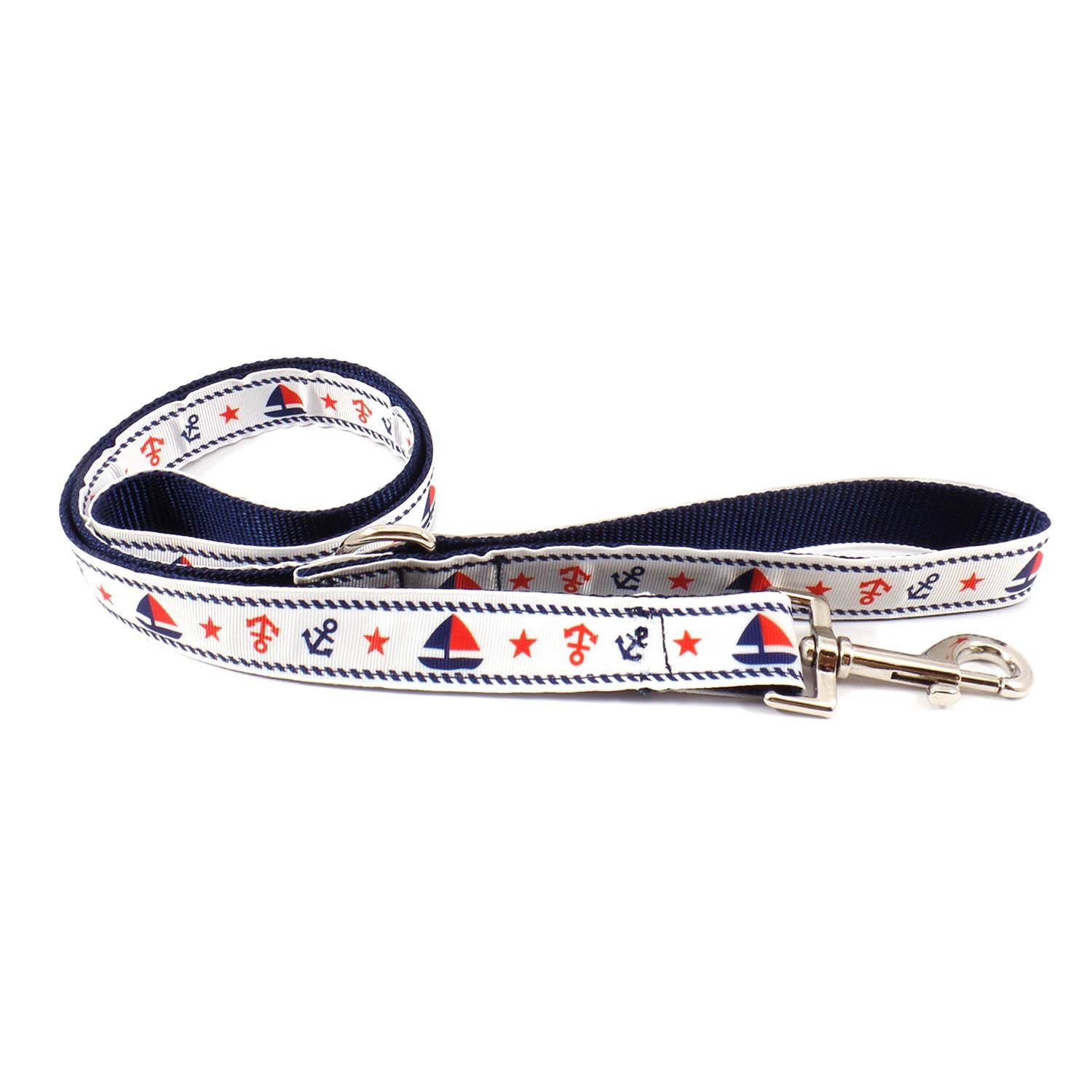 White with Boats and Anchors Leash
